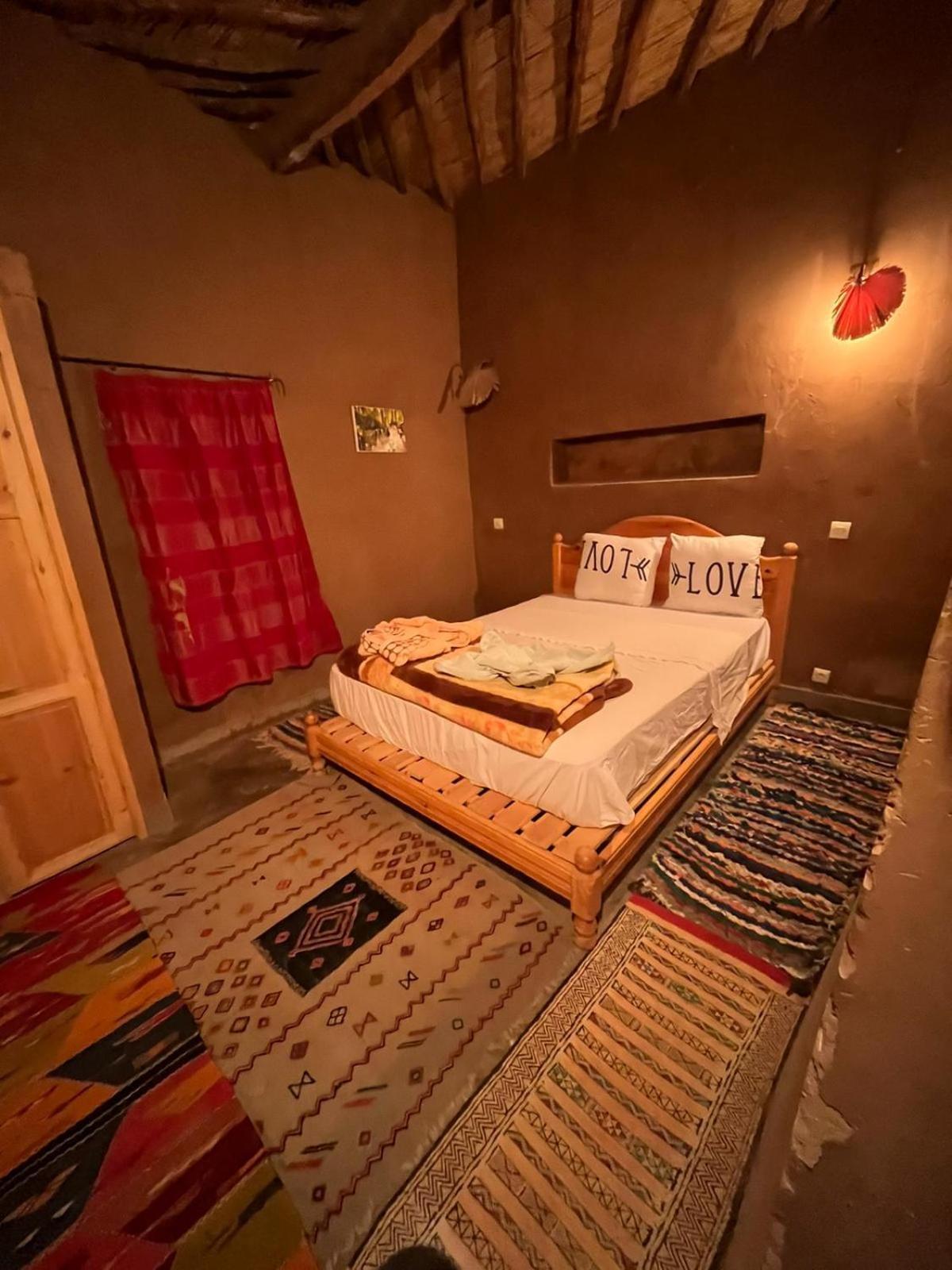 Authentic Riad & Activities Erg 姆哈米德 外观 照片